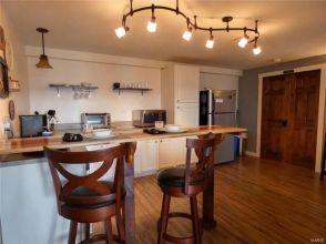 Common area kitchen realtor 2.jpg